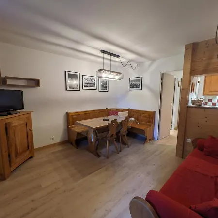 Apartment Cosy A Pour 4, Balcon, Parking - Fr-1-343-250